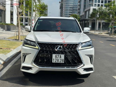 Xe Lexus LX 570 2019