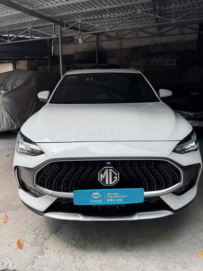 MG HS Lux 2024 Trắng 33400 km