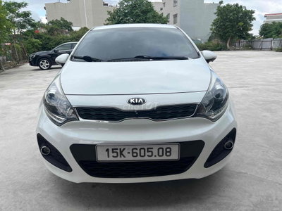 Kia Rio 2014 màu Trắng