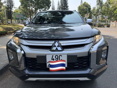 Mitsubishi Triton 2019 Xám
