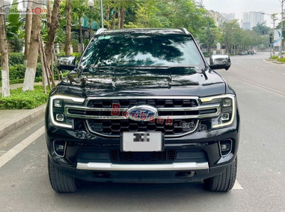 Xe Ford Everest Titanium Plus 2.0L 4x4 AT 2023