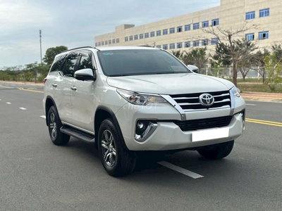 Cần bán Toyota Fortuner 2019, số tự động, máy dầu.