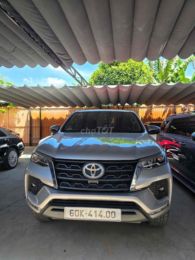 Toyota Fortuner 2024 máy dầu STD 4x2 35.000 km
