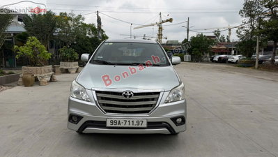 Xe Toyota Innova 2.0G 2014