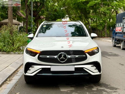 Xe Mercedes Benz GLC 300 4Matic 2023