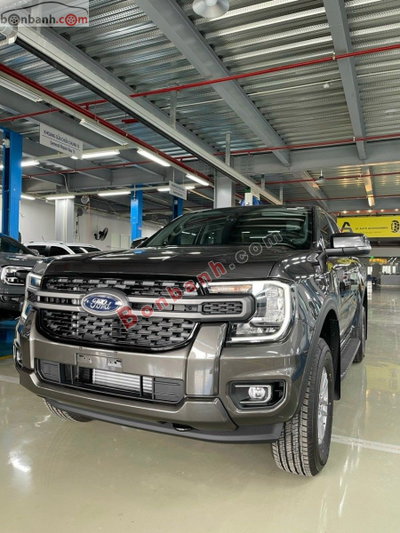 Xe Ford Ranger XLS 2.0L 4x2 AT 2026