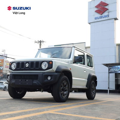 Suzuki Jimny 4 chỗ màu Trắng