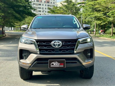 Toyota Fortuner 2.4G AT 2020 Đồng