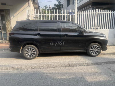Toyota Avanza Premio 2022 CVT - 7500 km