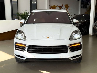 Porsche Cayenne Platinum Edition 2022 cực đẹp