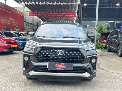 Toyota Veloz 2022 bản CVT 1.5L,màu đen,7v2