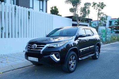 Toyota Fortuner 2017 máy Xăng odo 10vạn