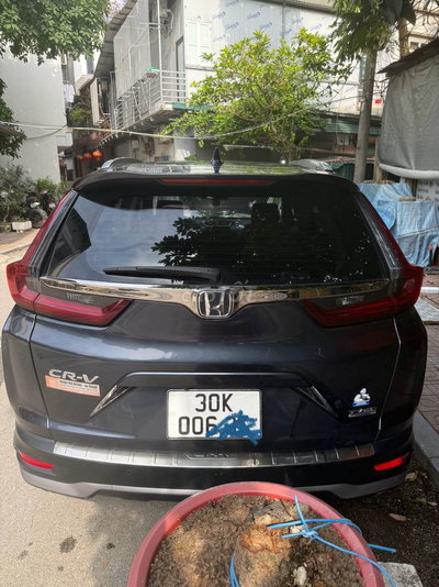 Honda CR-V 2022 Bản L Xanh đen