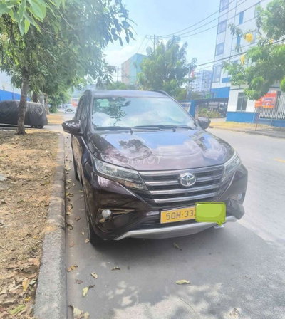 Toyota Rush 2019 180000 km Nâu