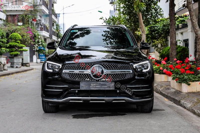 Xe Mercedes Benz GLC 300 4Matic 2021