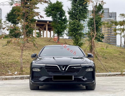 Xe VinFast Lux A 2.0 Tiêu chuẩn 2022