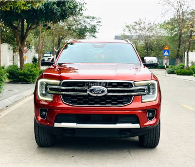 Ford Everest Titanium 4x2 2023 Đỏ
