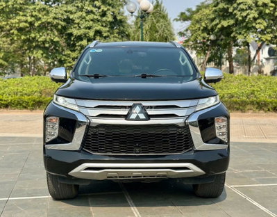 Mitsubishi Pajero Sport 2022 4x4 60000 km Đen