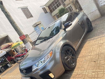 Kia Cerato Koup Xám Số tự động