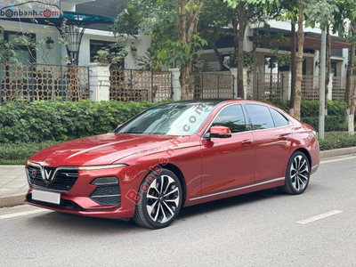 Xe VinFast Lux A 2.0 Premium 2.0 AT 2019