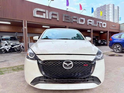 Mazda 2 Luxury 2024 Trắng 15000 km