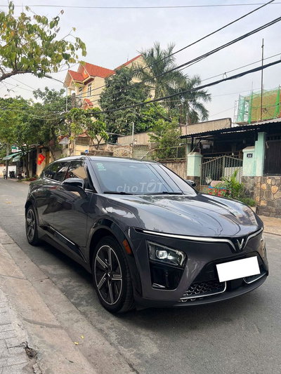 VF7 PLUS (NC) 25 - 17.000KM - MUA PIN