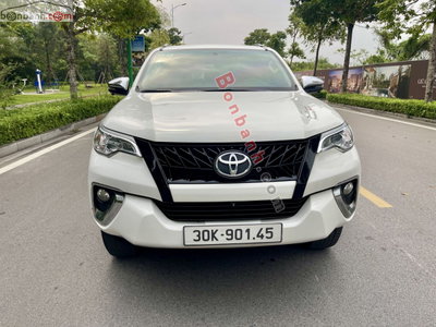 Xe Toyota Fortuner 2.4G 4x2 MT 2020