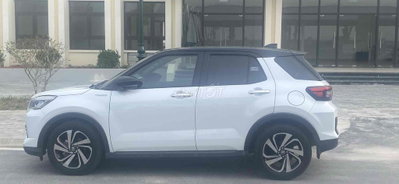 Toyota Trắng 7500 km