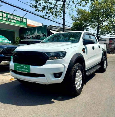 Ford Ranger XLS 2021 Trắng