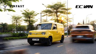 VinFast EC Van Cửa lùa, 1 xe màu Vàng giao T5