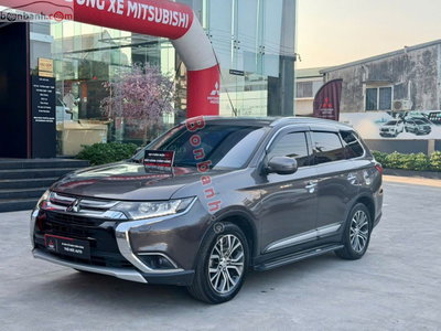 Xe Mitsubishi Outlander 2.0 CVT Premium 2018