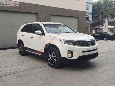 Xe Kia Sorento 2.4 GAT Deluxe 2019