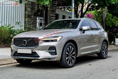 Xe Volvo XC60 Ultimate Bright B6 AWD 2023