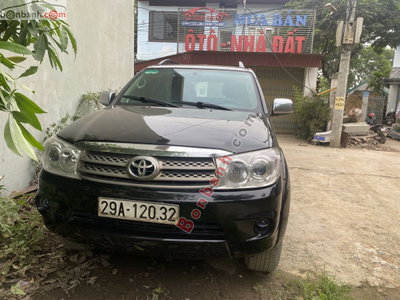 Xe Toyota Fortuner 2.5G 2011
