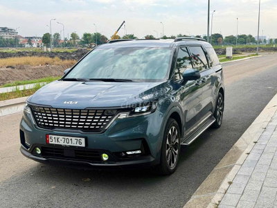 Kia Carnival 2023 Signature 60000 km Xanh