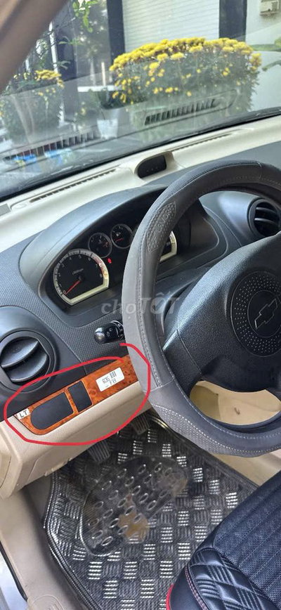 Chevrolet Aveo LT 2011 51.000 km Bạc