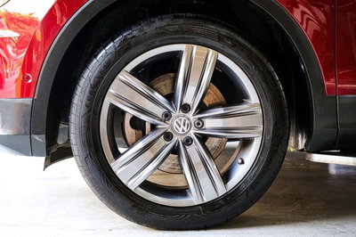 Volkswagen Tiguan 2019 SUV 7 chỗ Đỏ