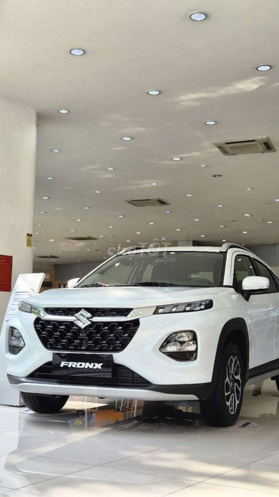 SUZUKI FRONX GLX GIẢM 70 TRIỆU XẢ KHO ĐỦ MÀU