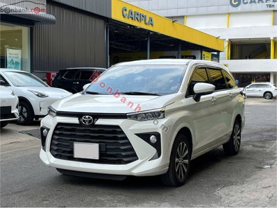 Xe Toyota Avanza Premio 1.5 AT 2023