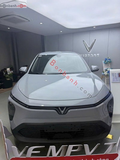 Xe VinFast VF MPV 7 AT 2026