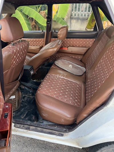 Toyota Corona 1986 Trắng Số sàn