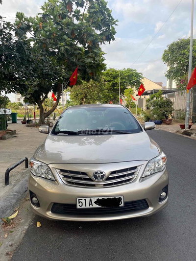 Toyota Corolla Altis 2012 1.8G AT - 43000 km