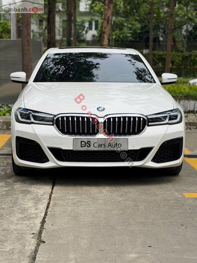 Xe BMW 5 Series 520i M Sport 2023
