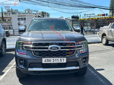 Xe Ford Everest Titanium 2.0L 4x2 AT 2024