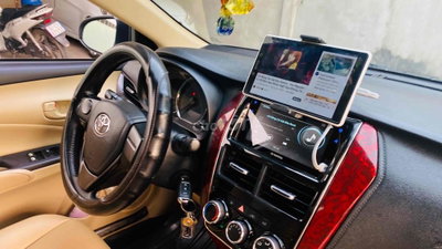 Toyota Vios Trắng 5 chỗ
