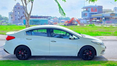 Kia K3 2015 Số sàn Trắng