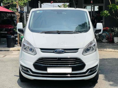 Ford Tourneo Limousine 2021 VIP đi ít