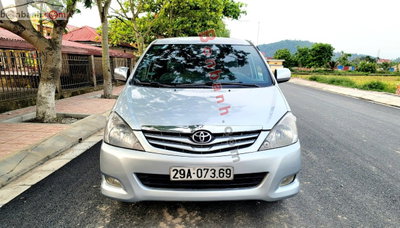Xe Toyota Innova G 2011