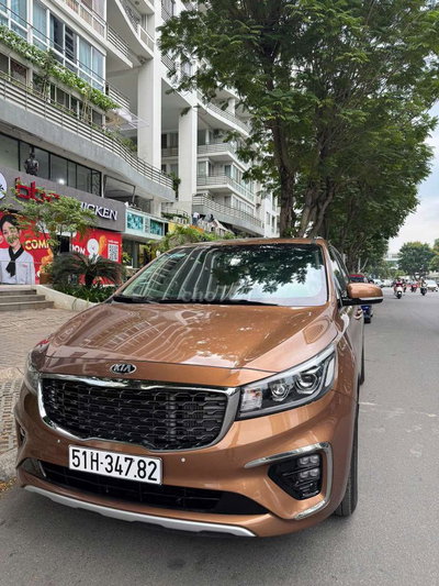 Kia Grand Sedona Nâu 7 chỗ 63173 km