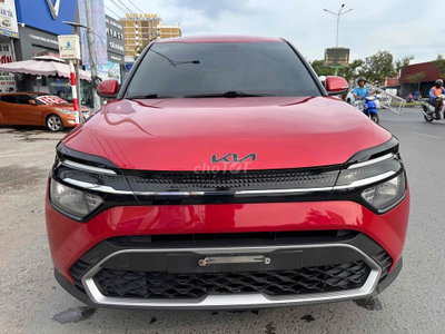 Kia Carens Đỏ 7 chỗ Số sàn